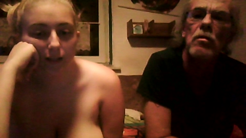 bdsmpaarohnegr1  27-08-2022